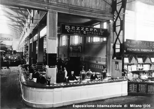 Espresso machine of Bezzera at the 1906 Milan Fair